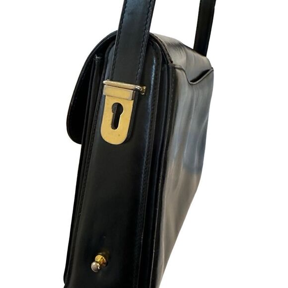 Gucci vintage gg gold logo shoulder and hand bag, strap is convertible - Picture 11 of 16